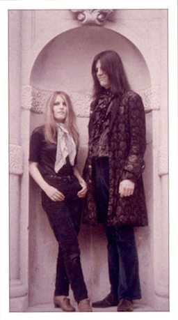 This was a publicity picture taken in Holland Park I think Jackie is 8 ft tall. I am a midget